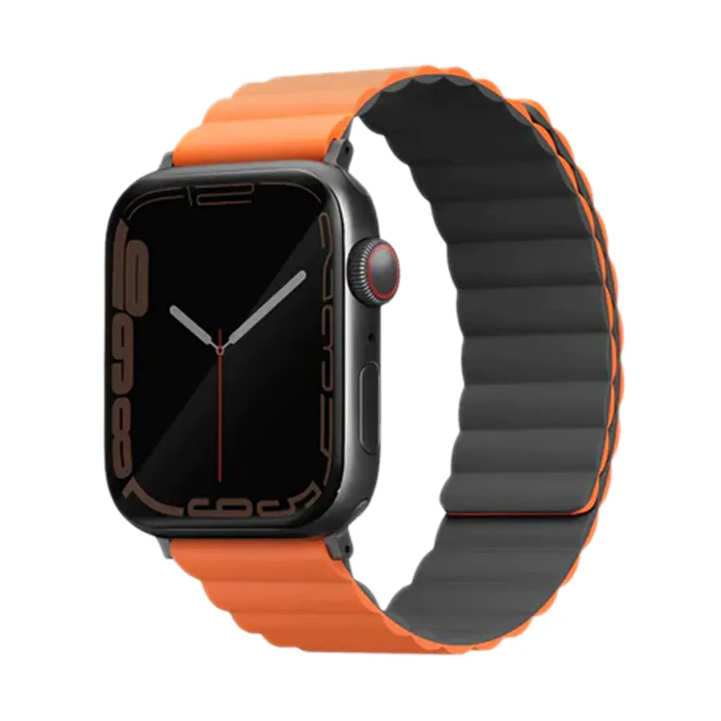 Uniq Revix Reversible Magnetic Apple Watch Band 49/45/44/42mm